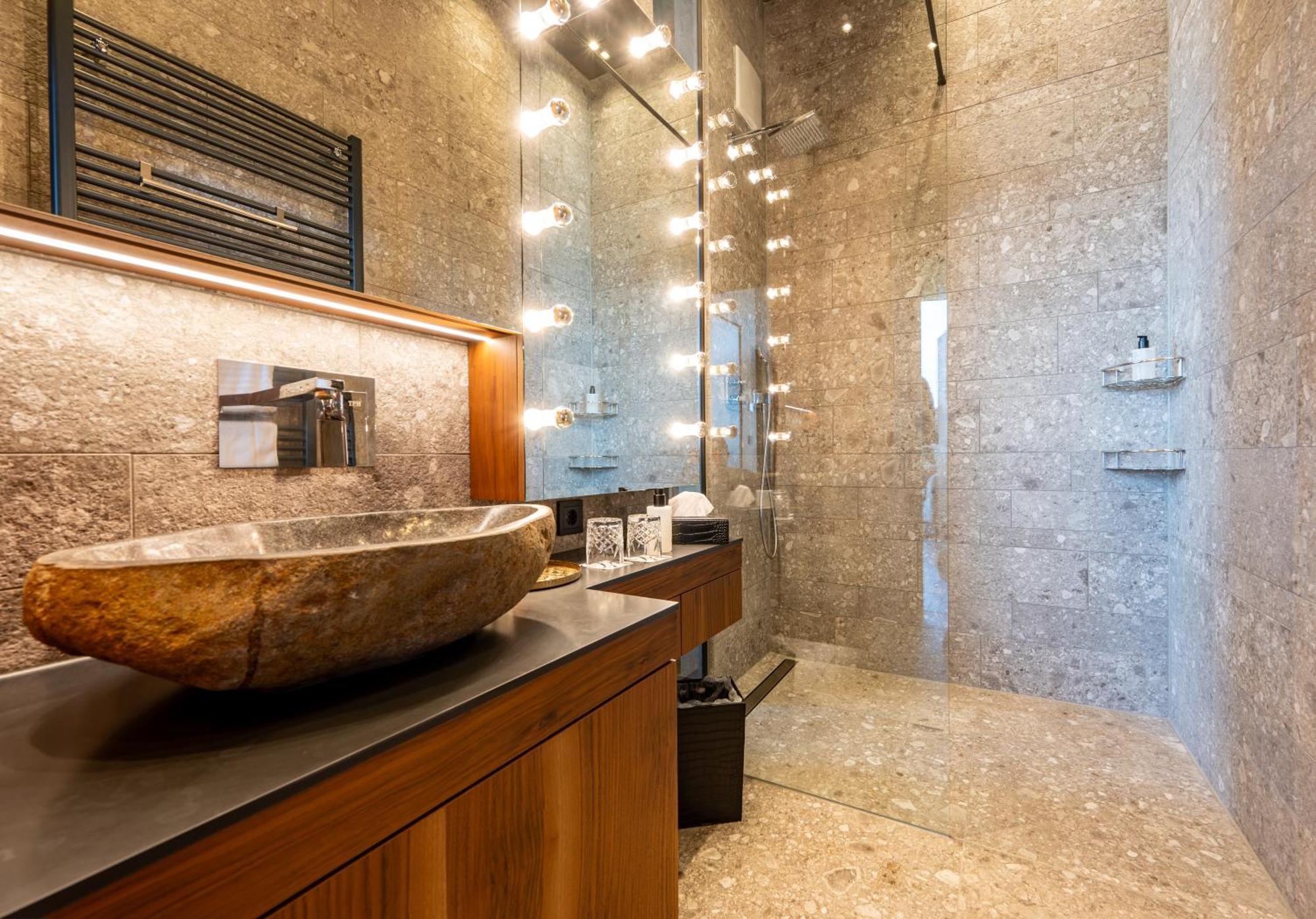 Meiser Design Hotel ディンケルスビュール 部屋 写真
