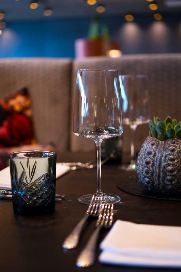 Meiser Design Hotel ディンケルスビュール エクステリア 写真