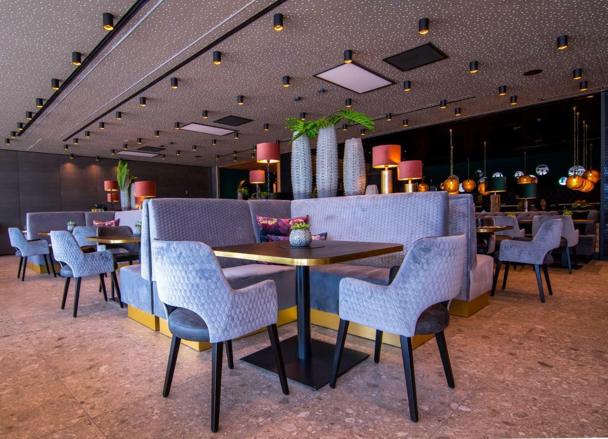 Meiser Design Hotel ディンケルスビュール エクステリア 写真